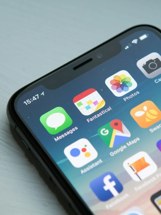 Enhance Your iPhone Experience With These 10 Most Useful Apps!
